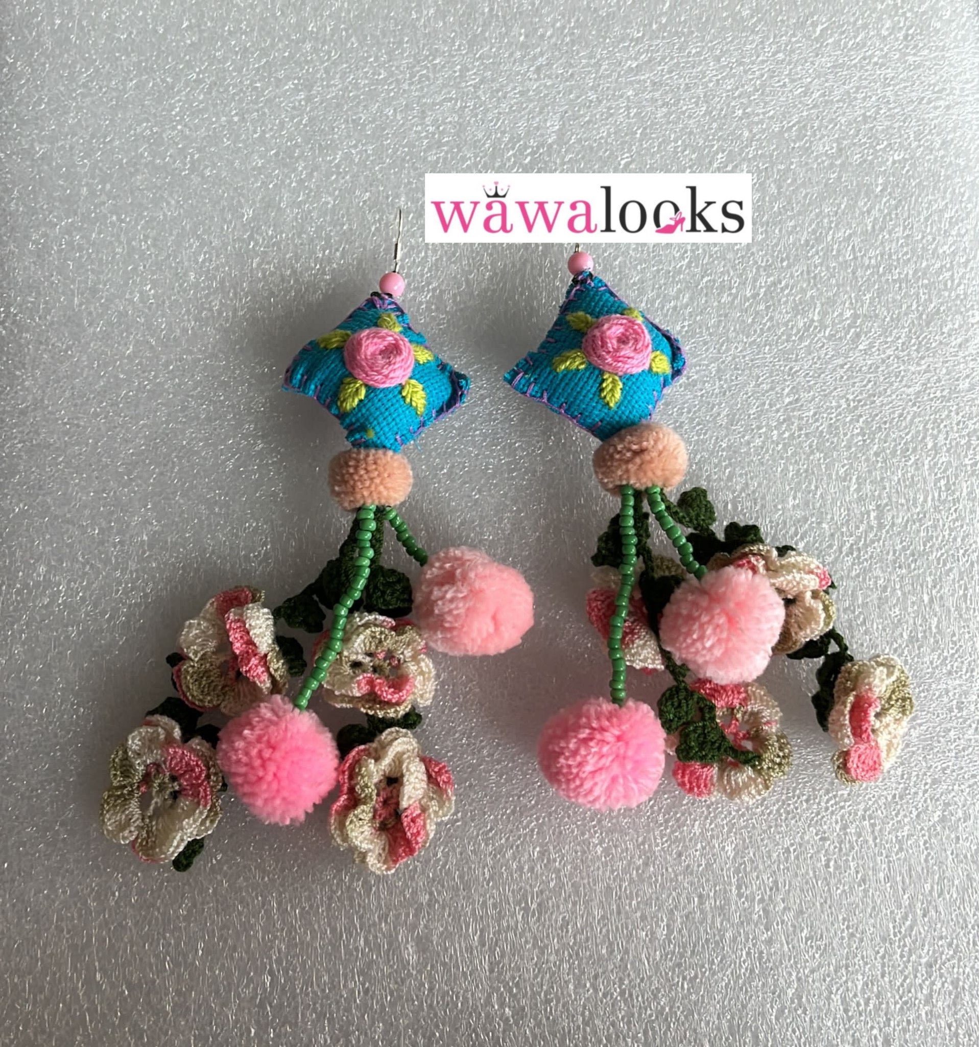 2 tone floral earring